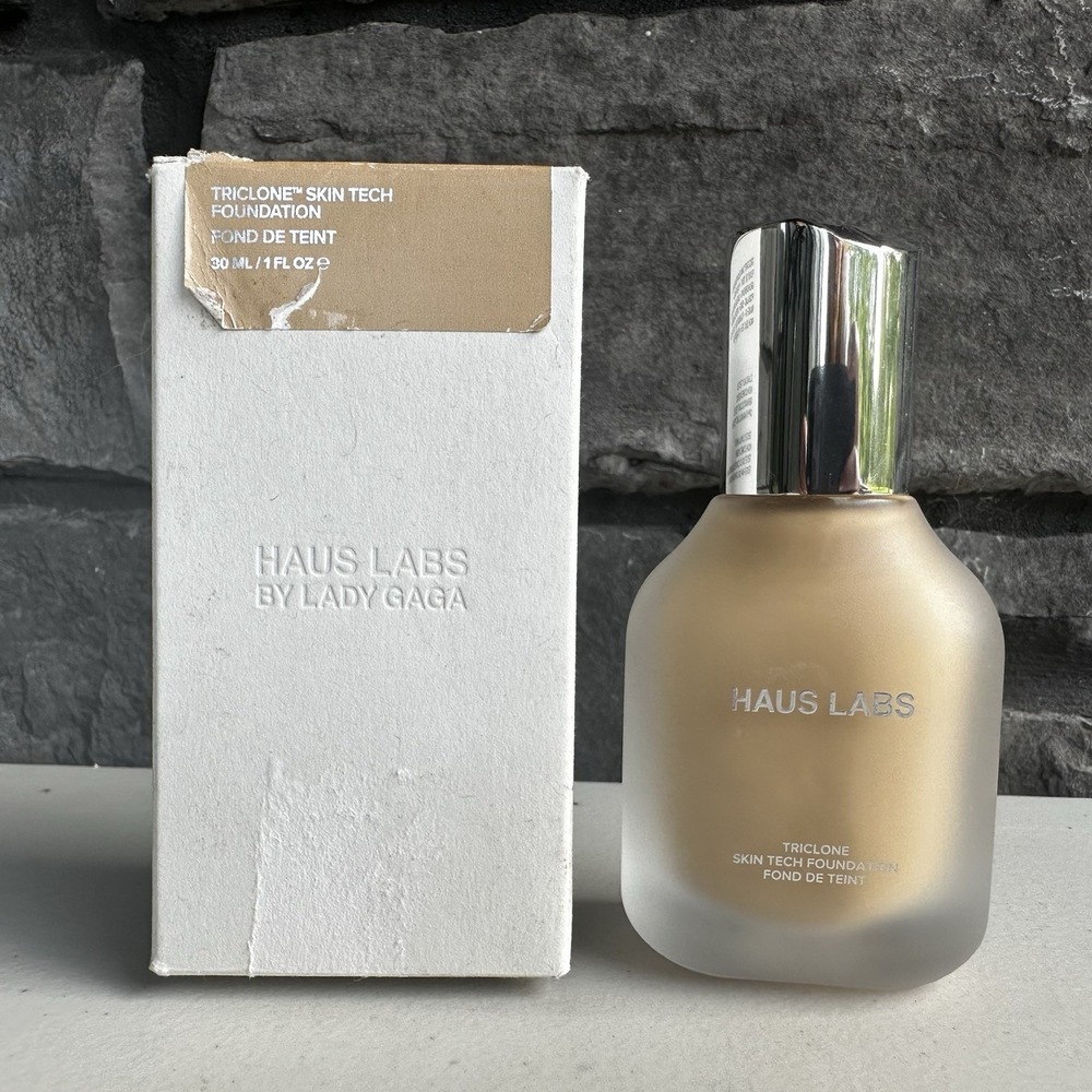HAUS LABS Triclone Skin Tech Foundation - 260 Light Medium Cool - Full Size